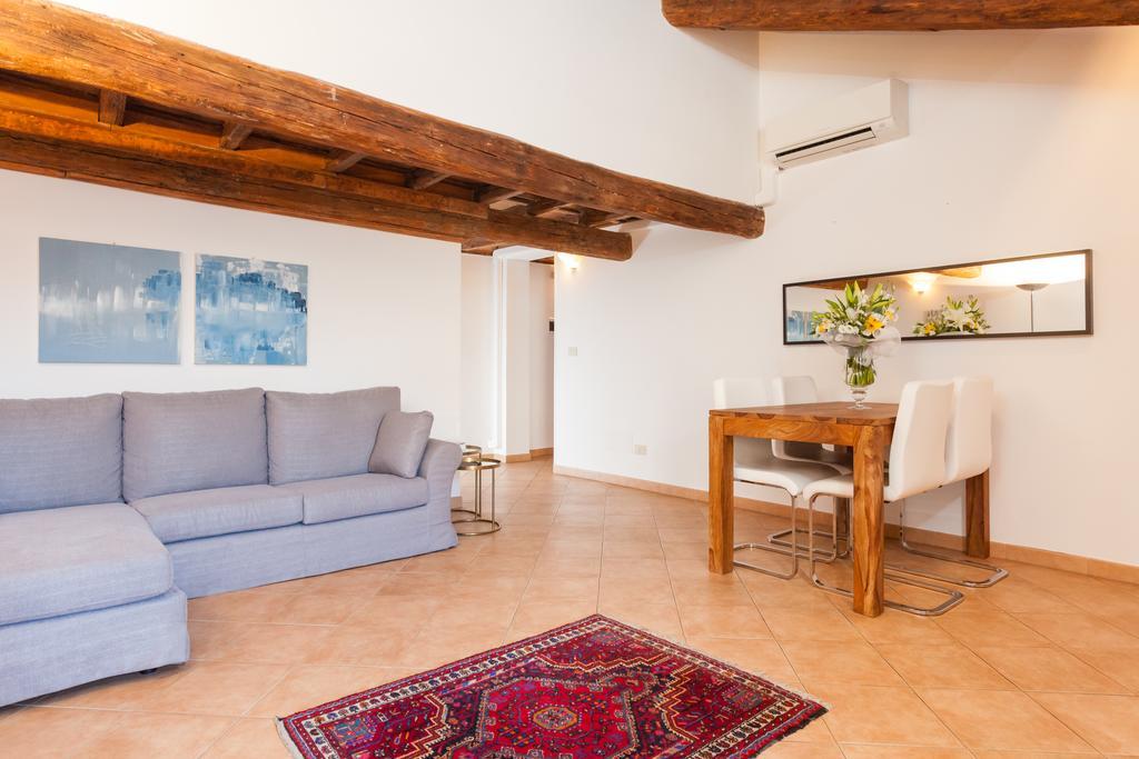 Maisonette Farnese Roma Phòng bức ảnh