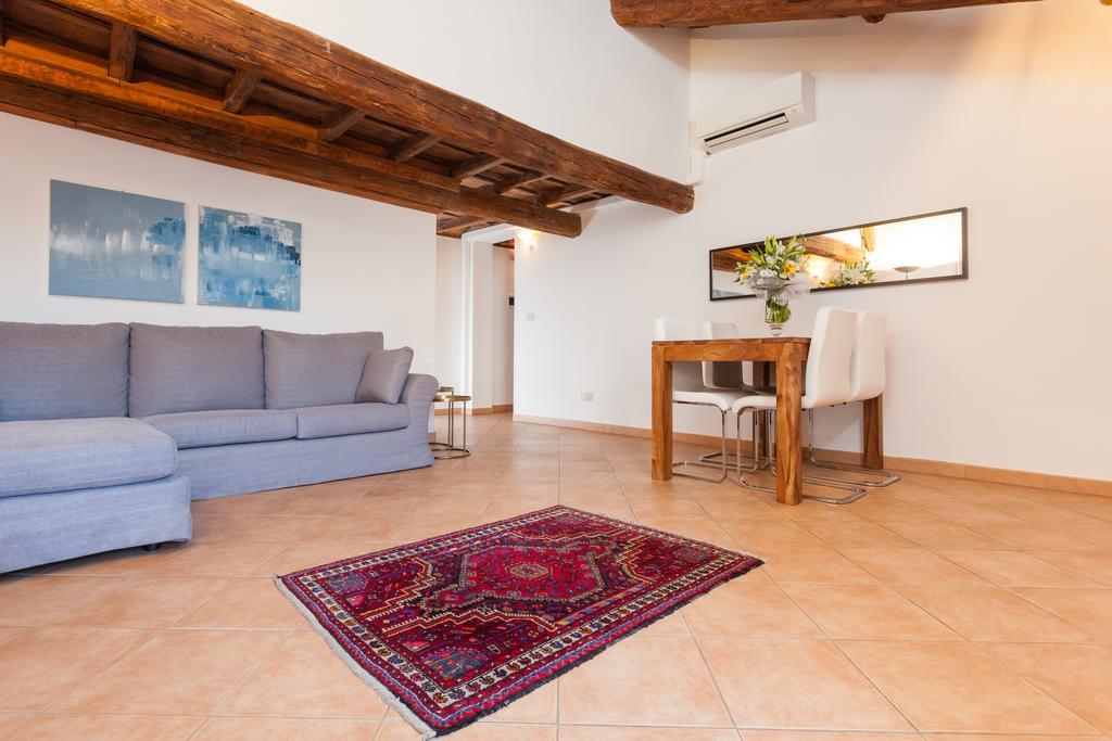 Maisonette Farnese Roma Phòng bức ảnh