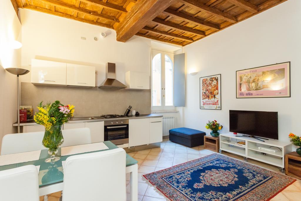 Maisonette Farnese Roma Phòng bức ảnh