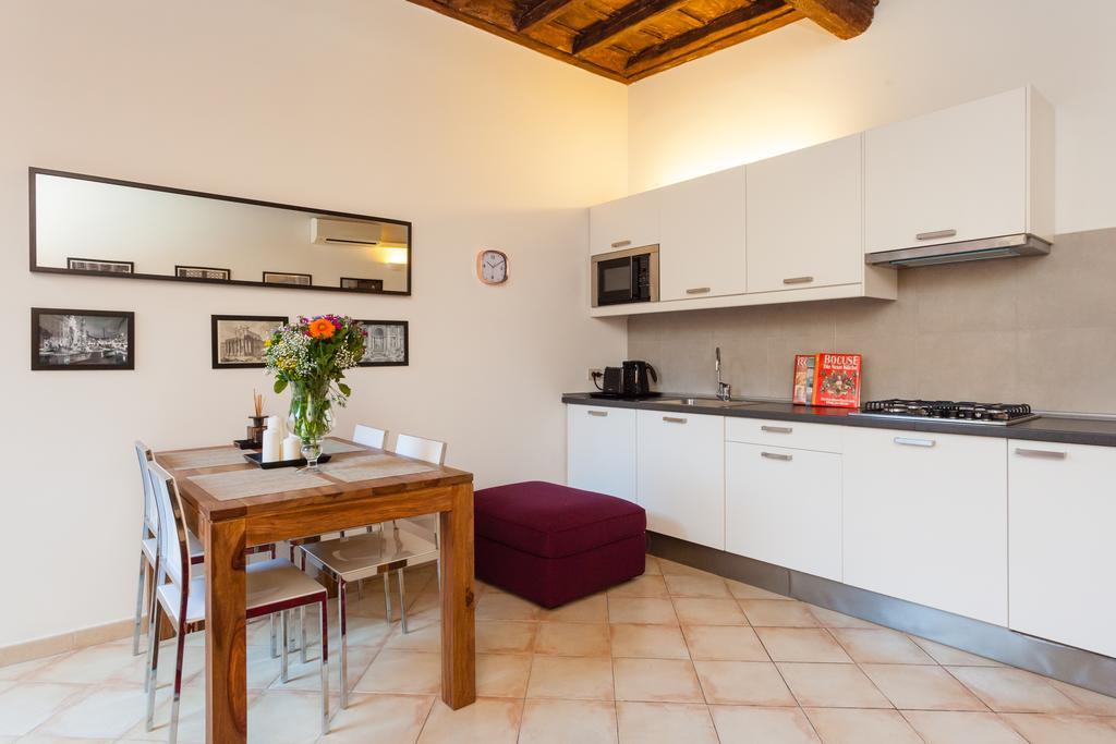 Maisonette Farnese Roma Phòng bức ảnh